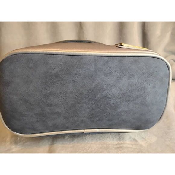 Hogwarts Castle Mini Backpack - Picture 5 of 6